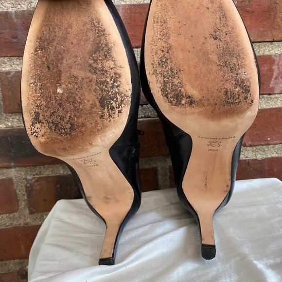 Antonio Melani Black Heeled Leather Ankle Booties - Picture 10 of 11